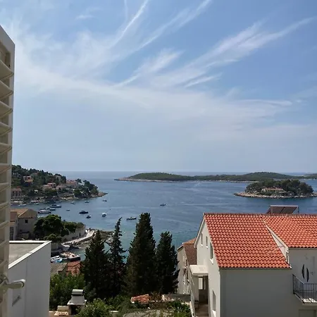 Vinka Tudor 3* Hvar Town