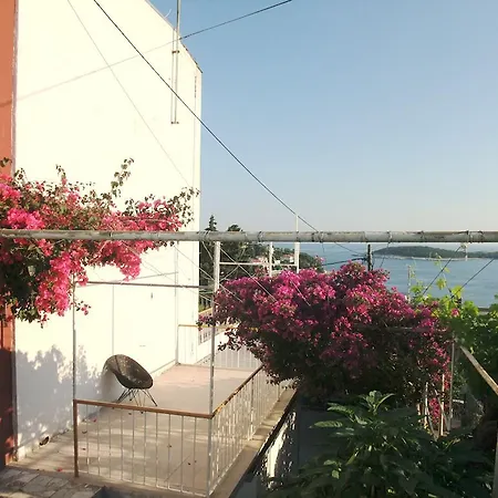 Pensión Vinka Tudor 3*
